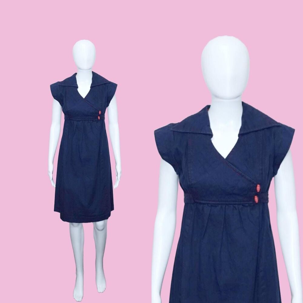 1970s ACT I Quilted Bodice Faux Wrap Dress W/Dagger Collar & Toggle Buttons. XS